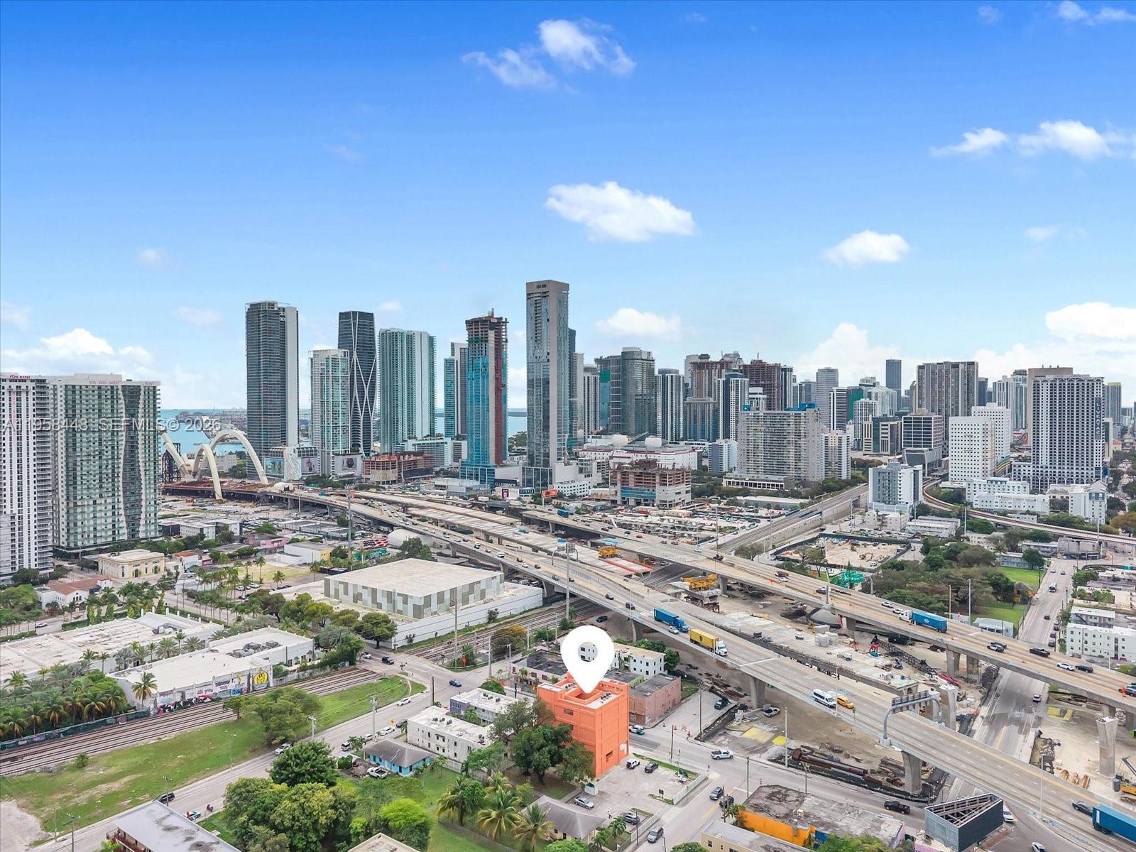 123 NW 14th St # 302