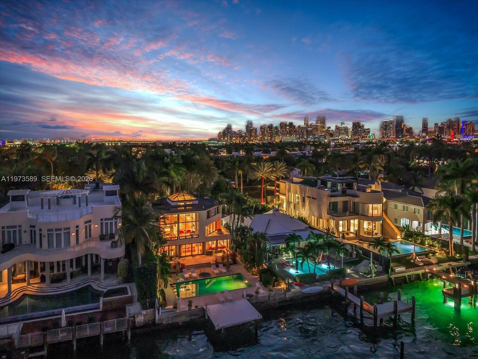 279 N Hibiscus Dr # 0