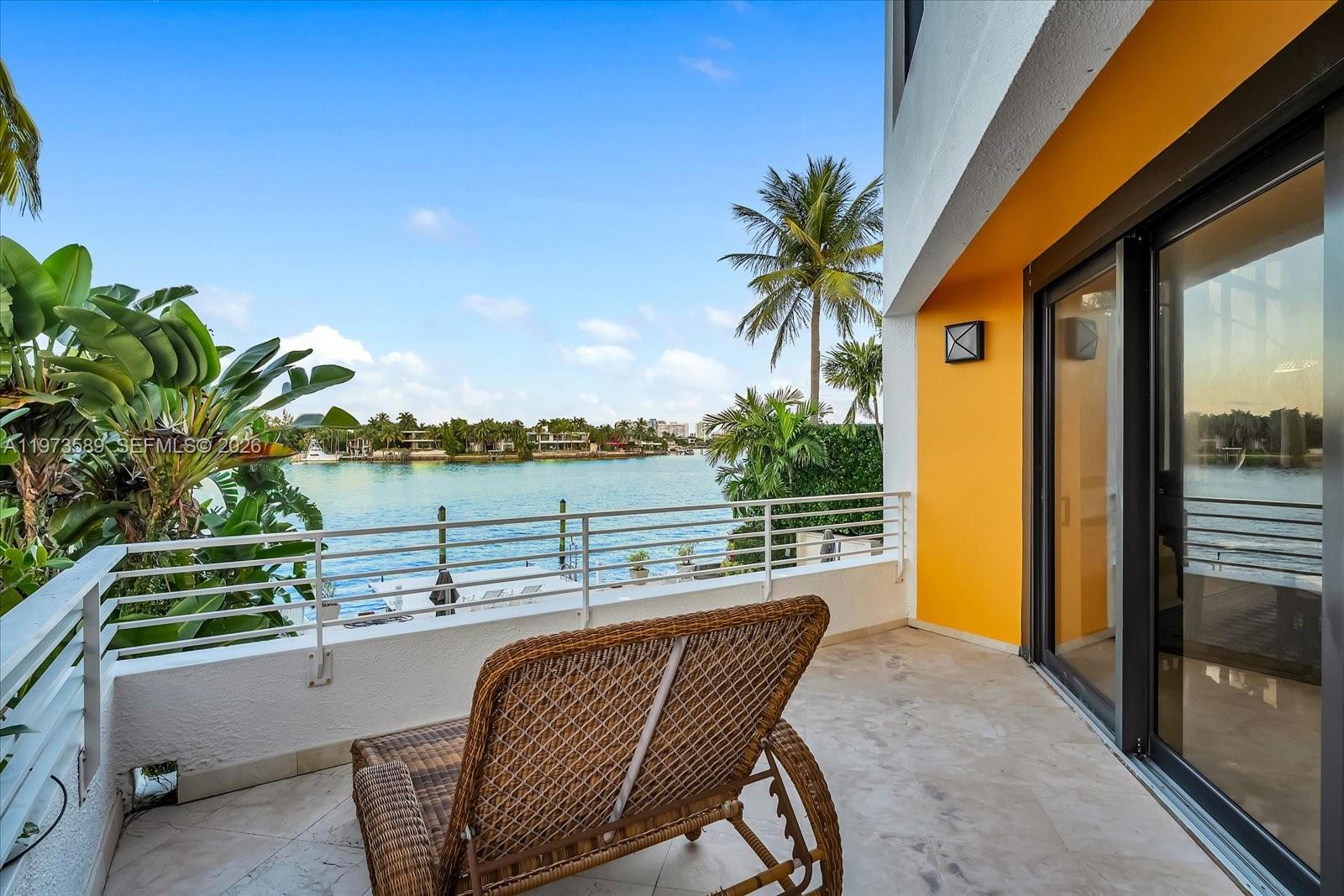 279 N Hibiscus Dr # 0