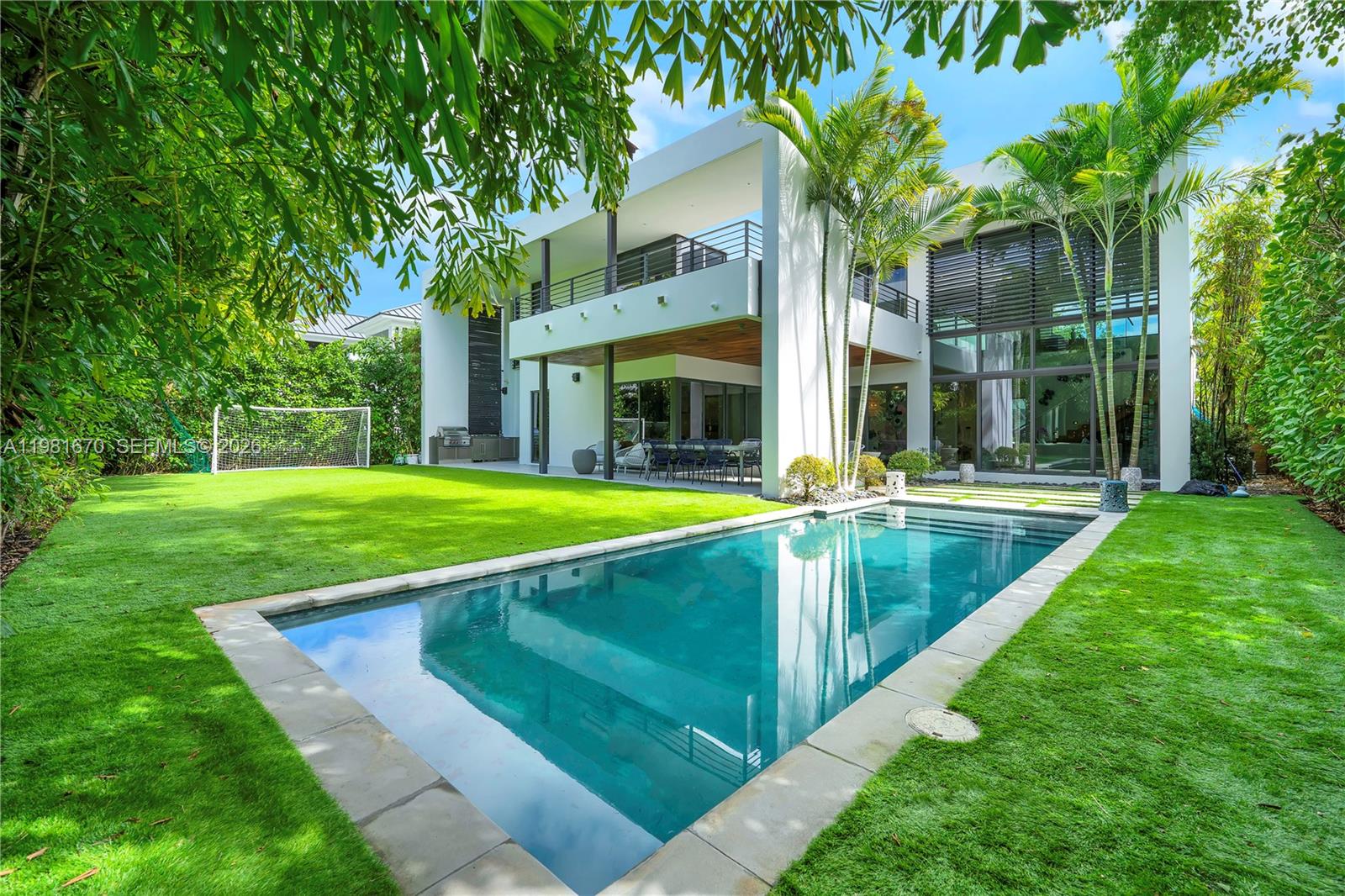 7900 SW 54th Ave