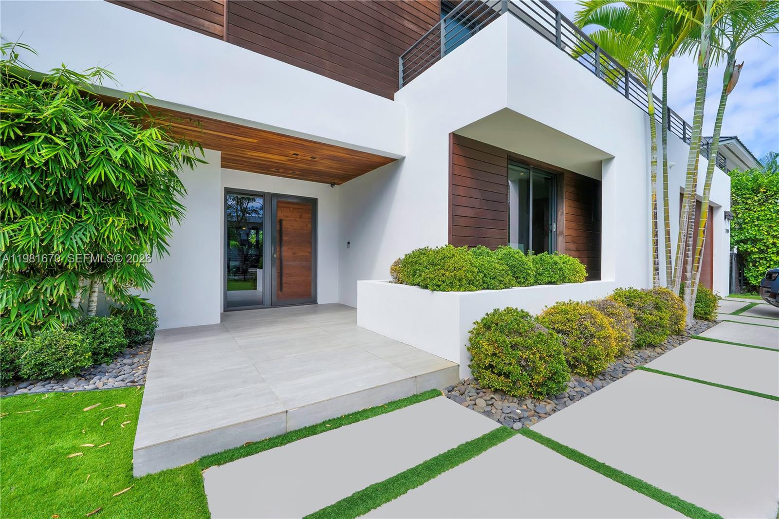 7900 SW 54th Ave