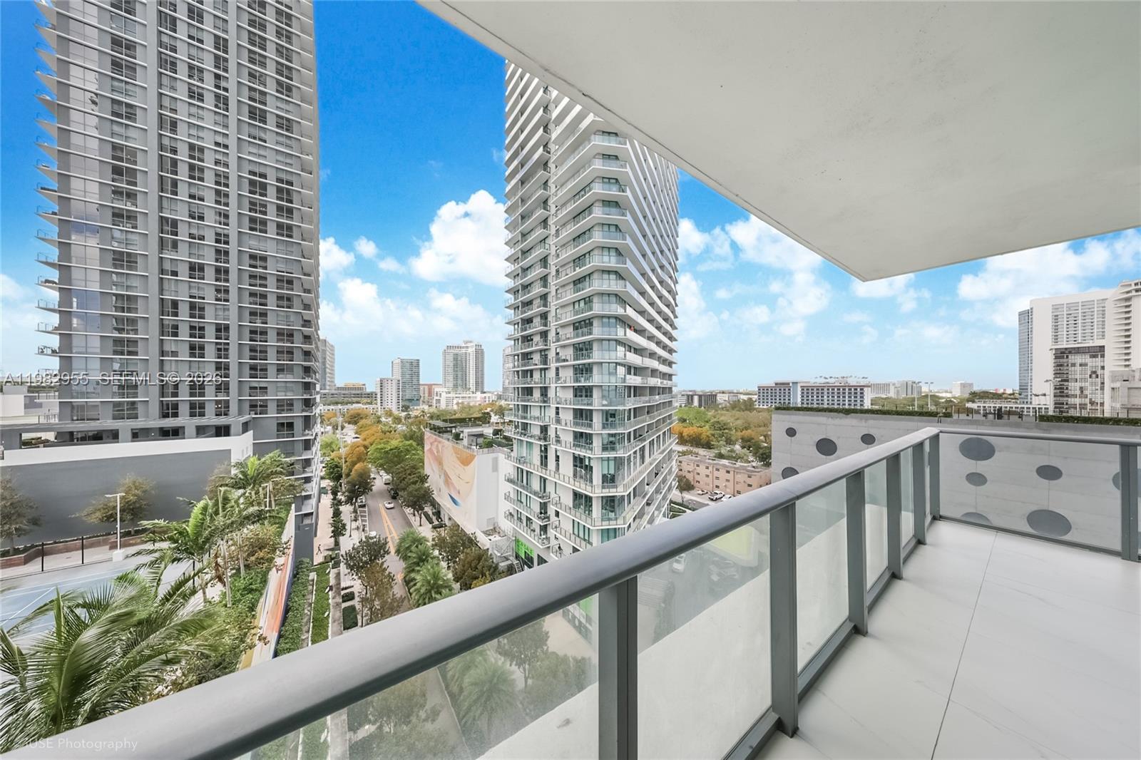 480 NE 31st St # 1007