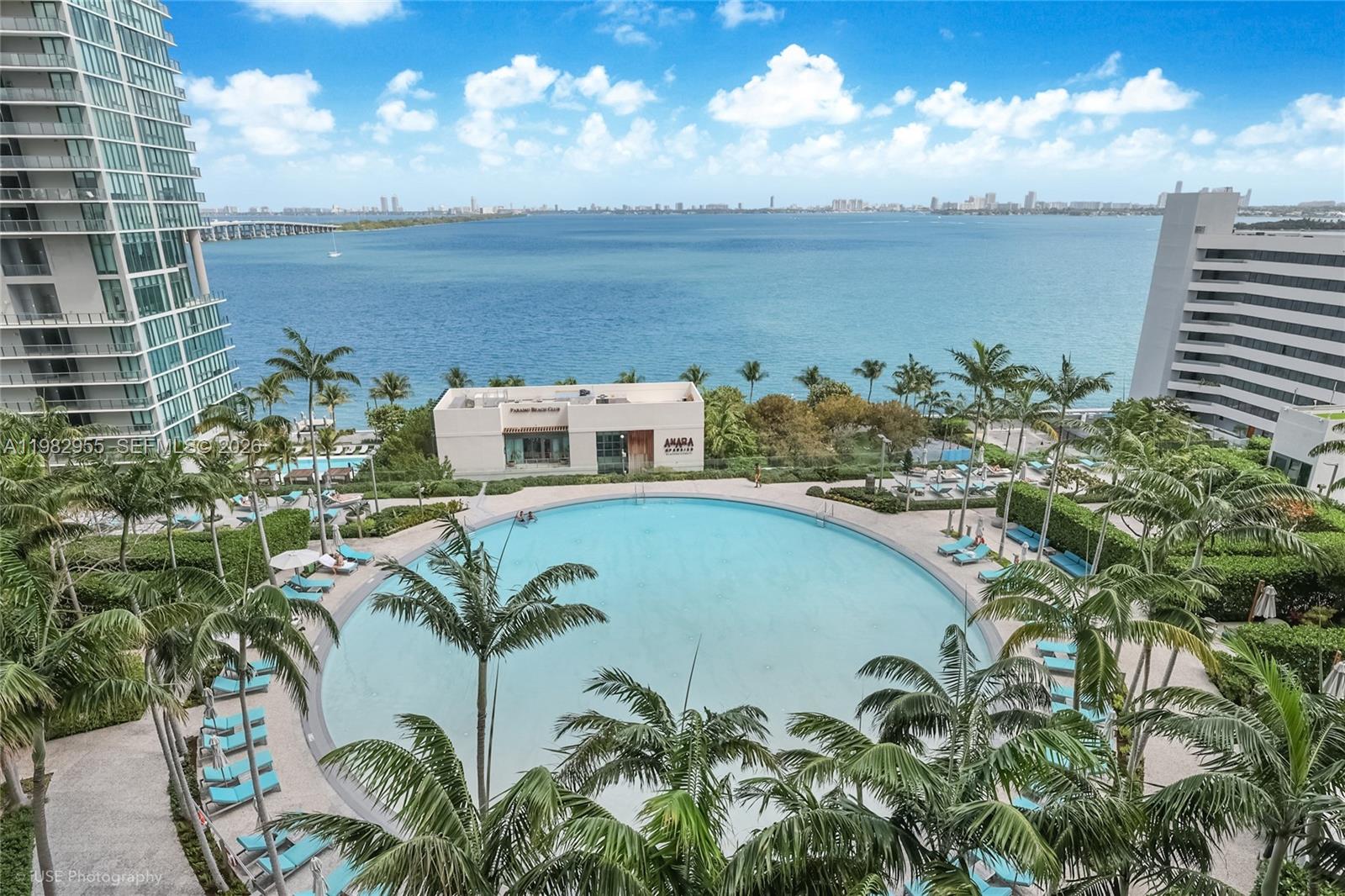 480 NE 31st St # 1007