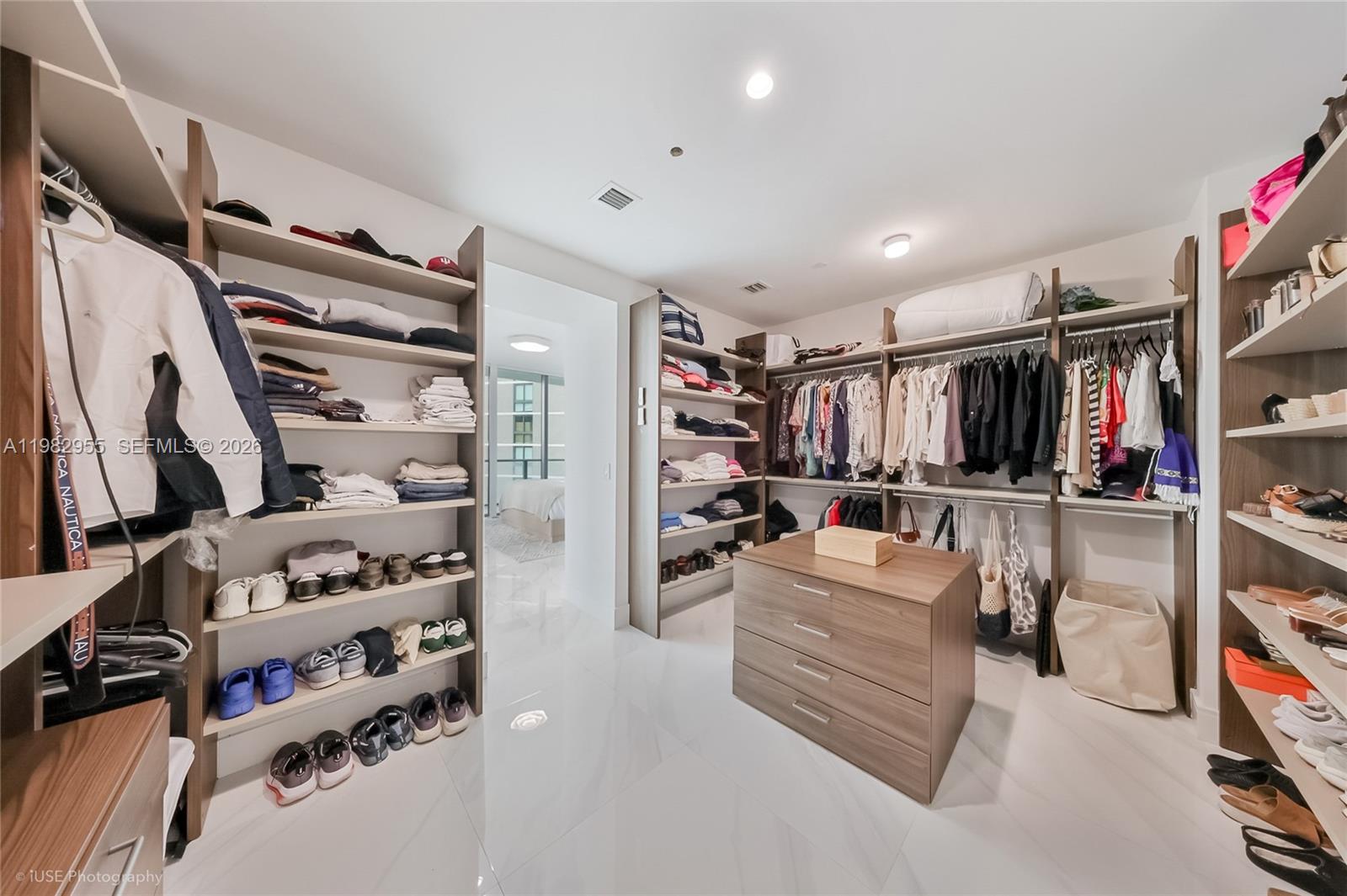 480 NE 31st St # 1007