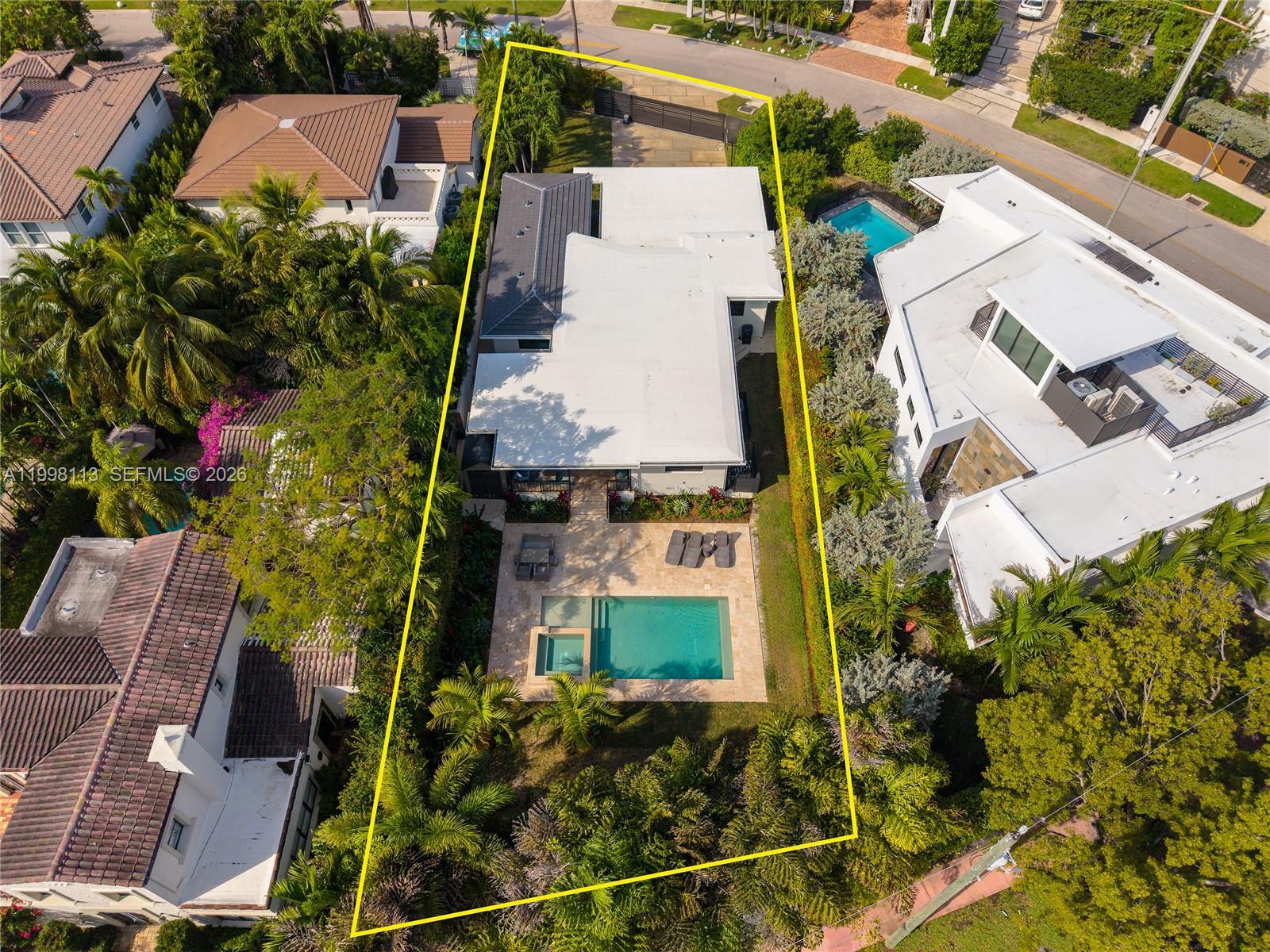 3141 N Bay Rd
