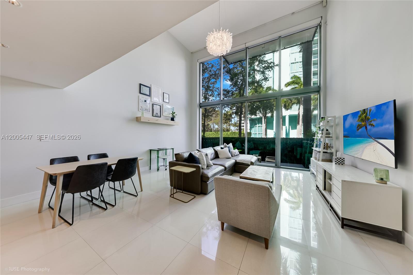 6000 Collins Ave # 118