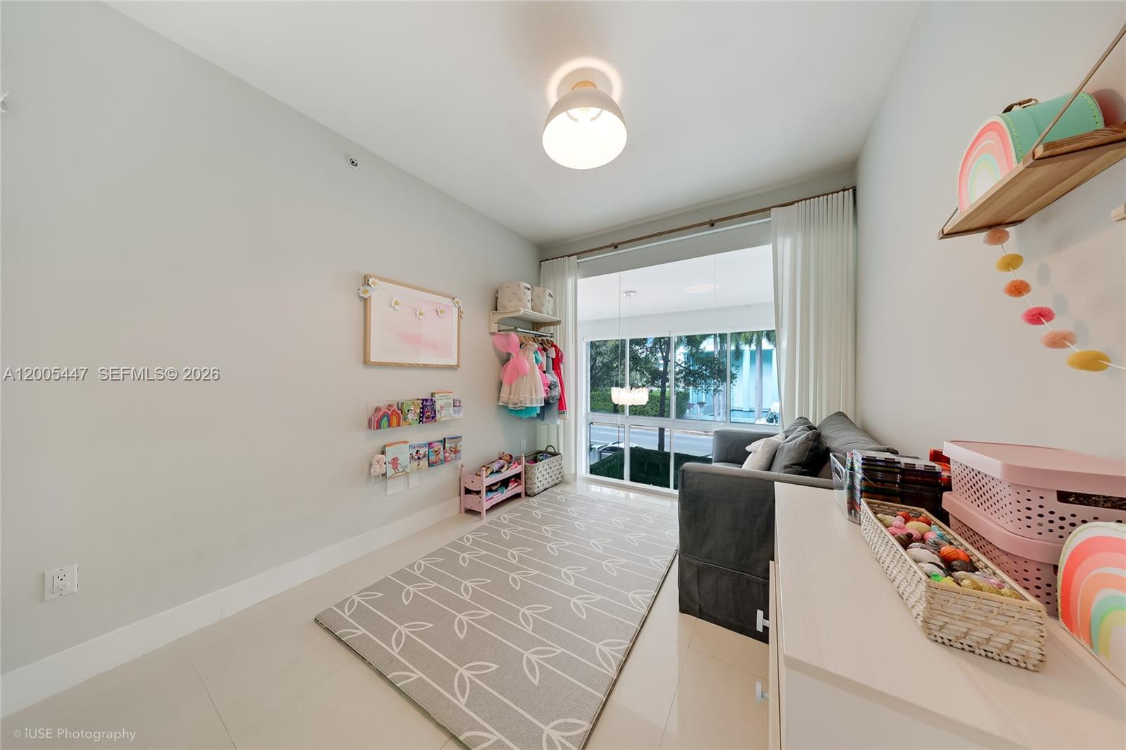 6000 Collins Ave # 118