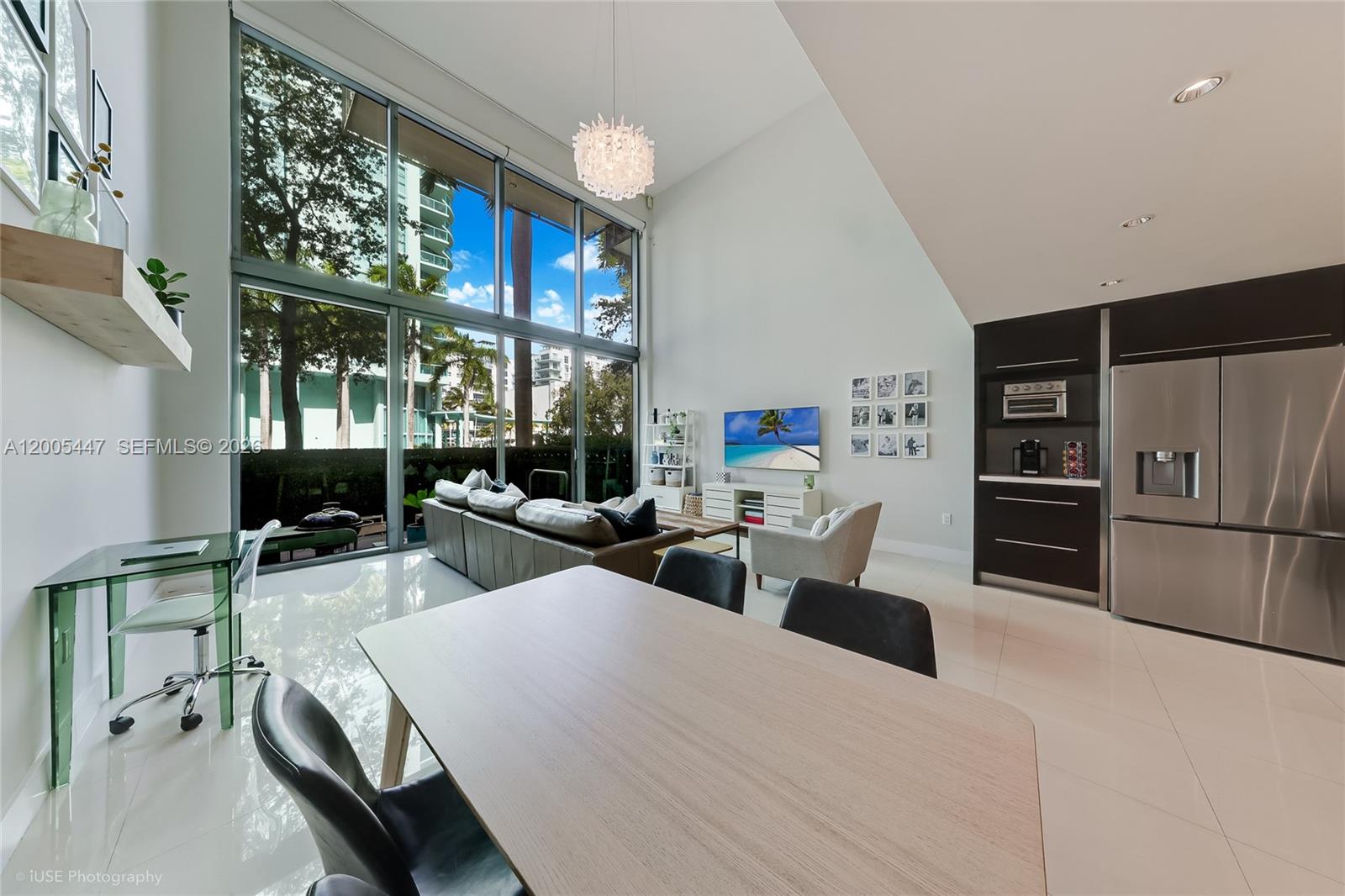 6000 Collins Ave # 118