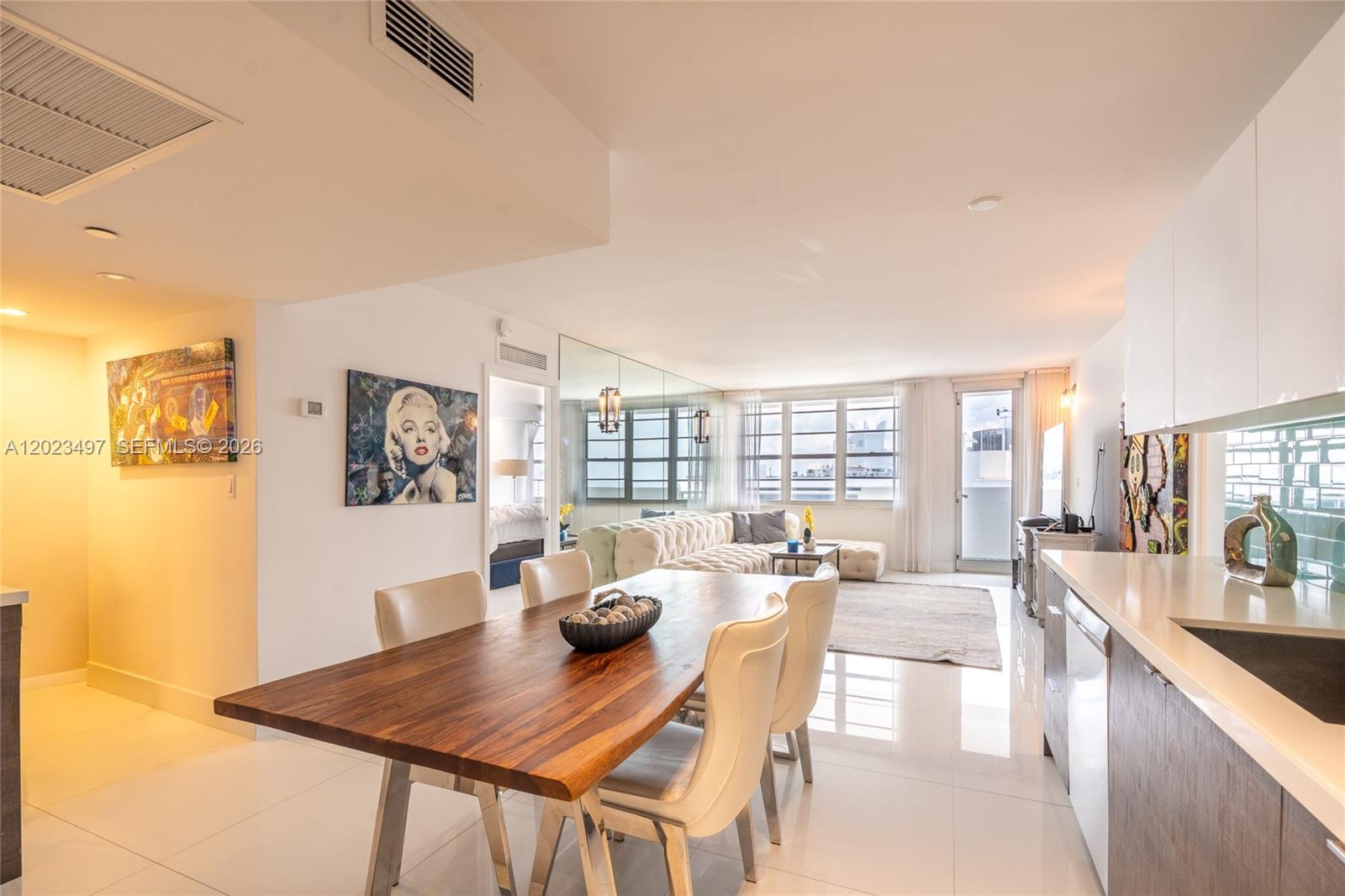 100 Lincoln Rd # 1523