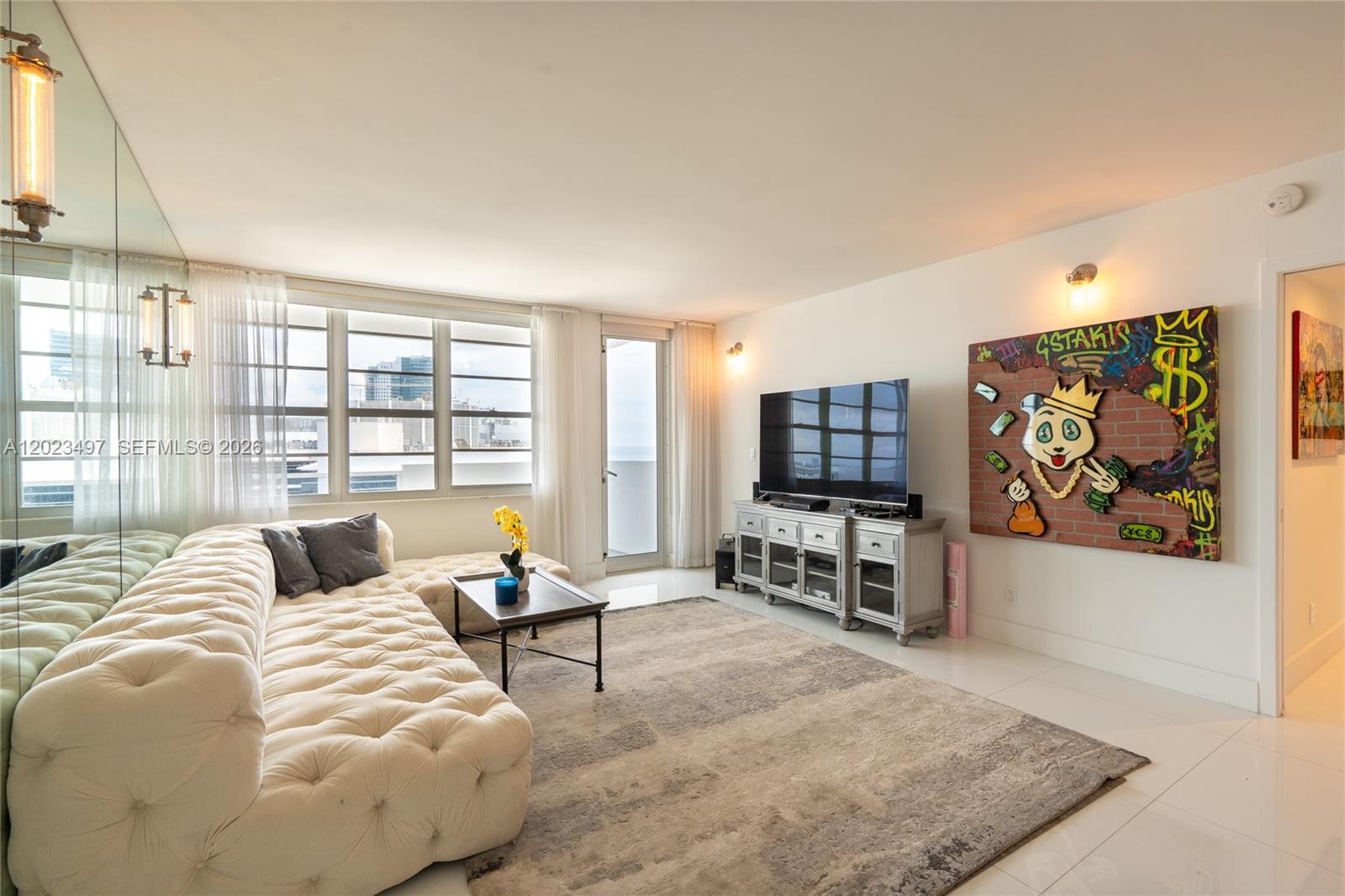 100 Lincoln Rd # 1523