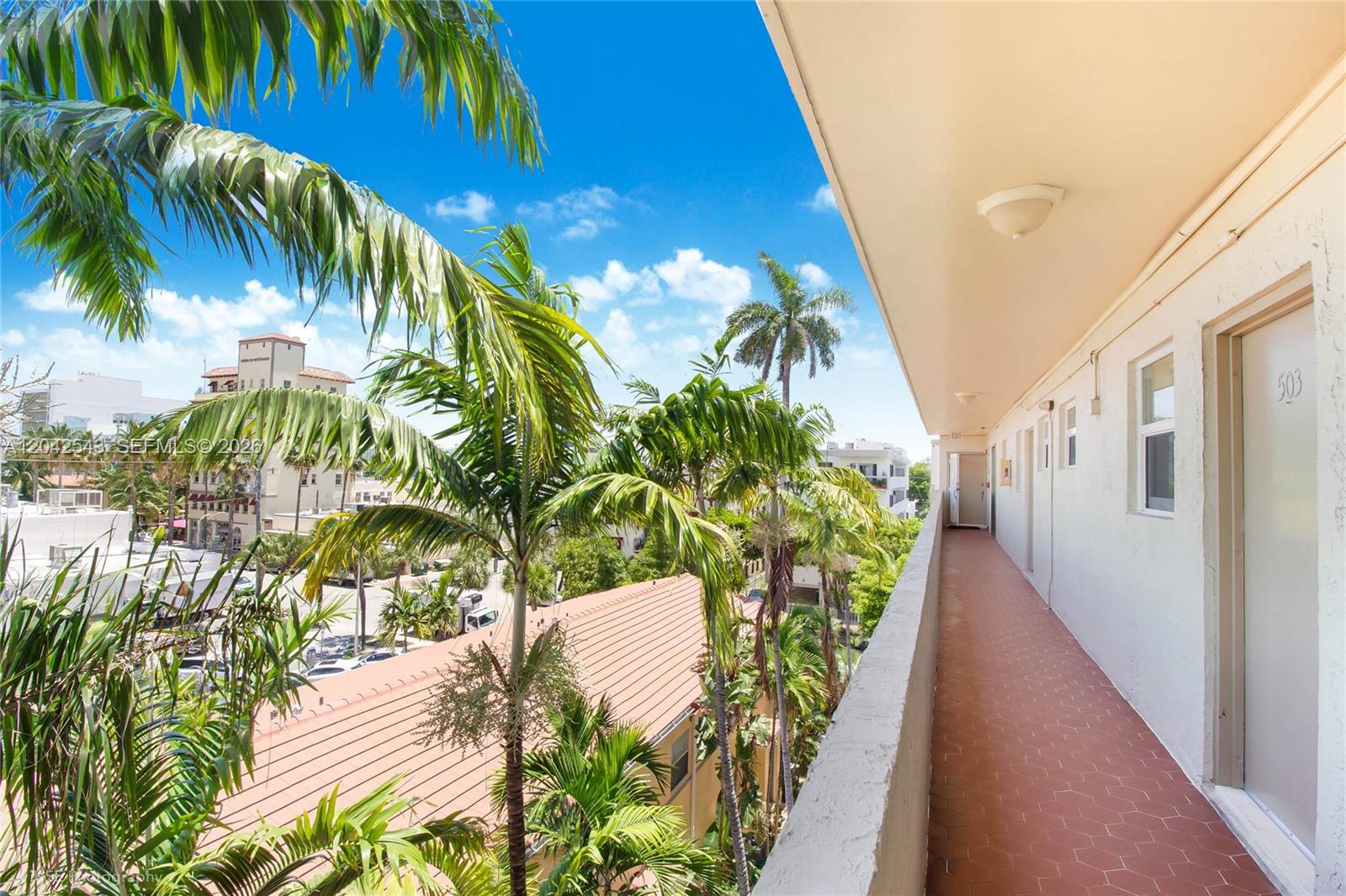 1612 Jefferson Ave Unit: PH03