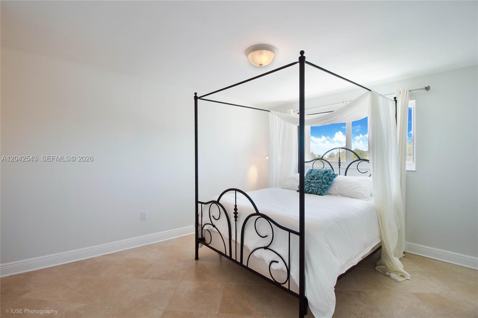 1612 Jefferson Ave Unit: PH03