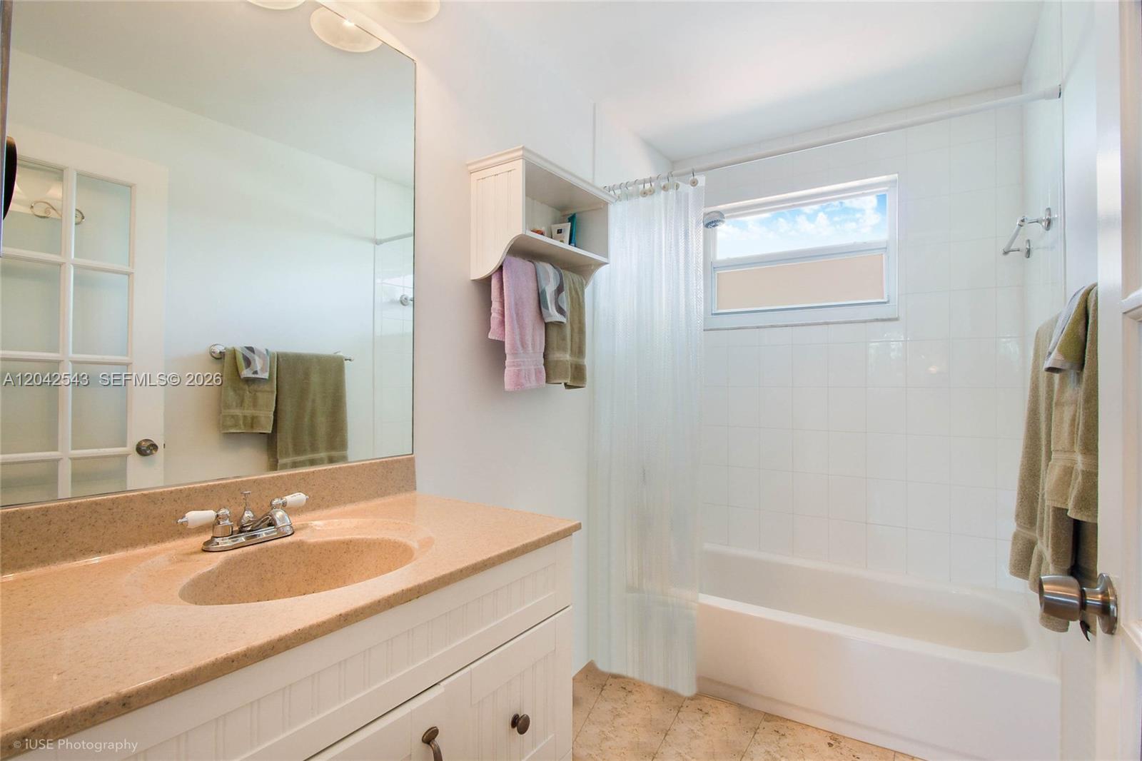 1612 Jefferson Ave Unit: PH03