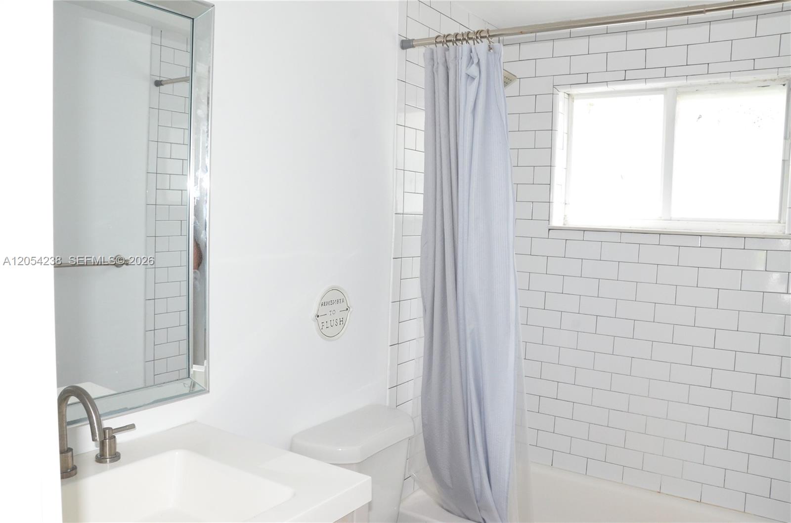 35 Edgewater Dr # 104