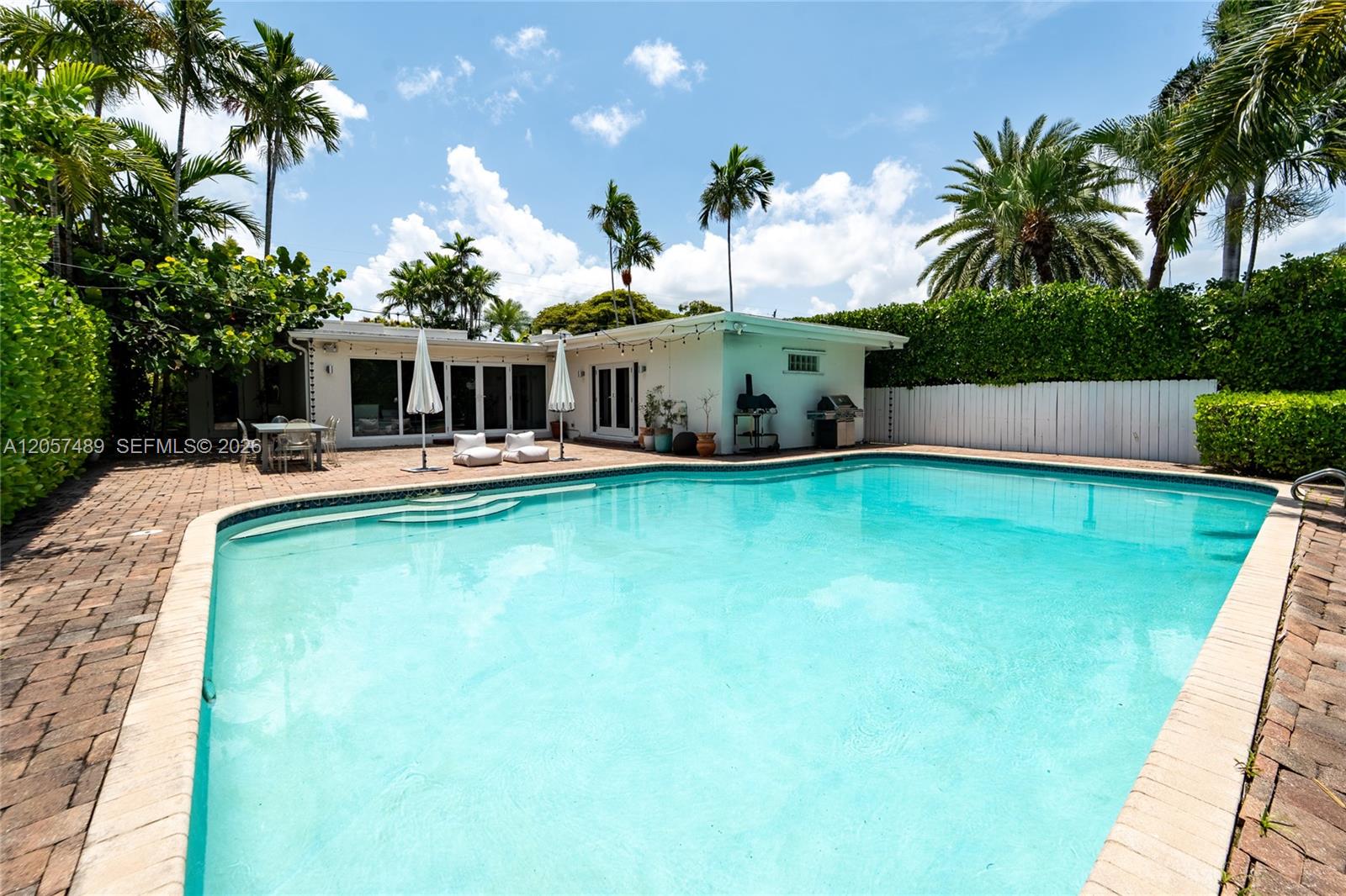 1777 Daytonia Rd