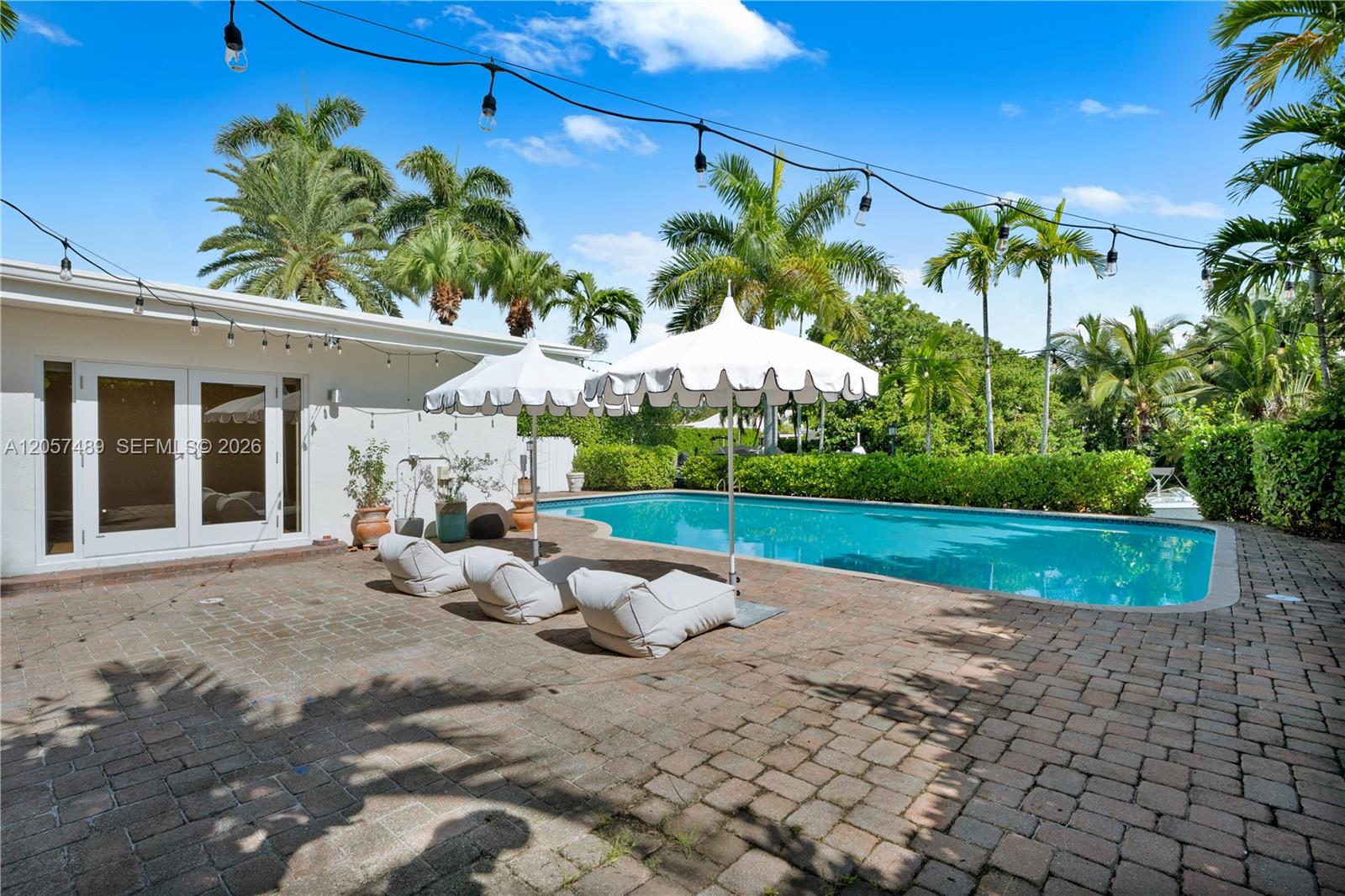 1777 Daytonia Rd