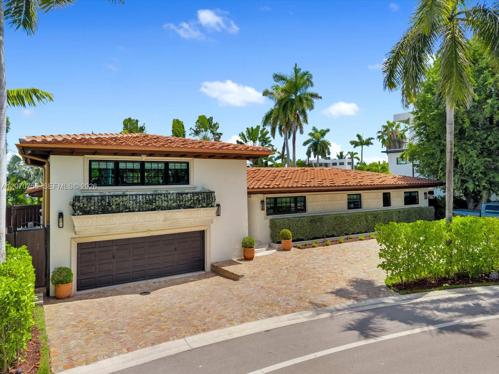 287 Palm Ave