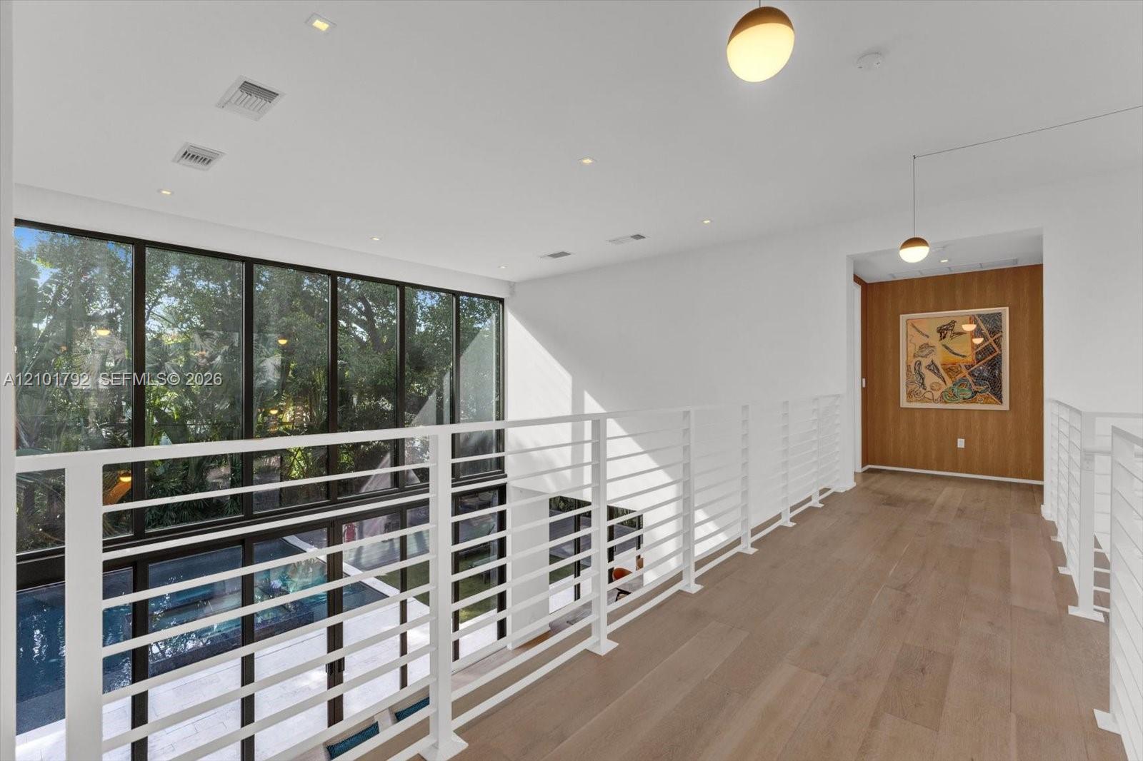 4322 Nautilus Dr