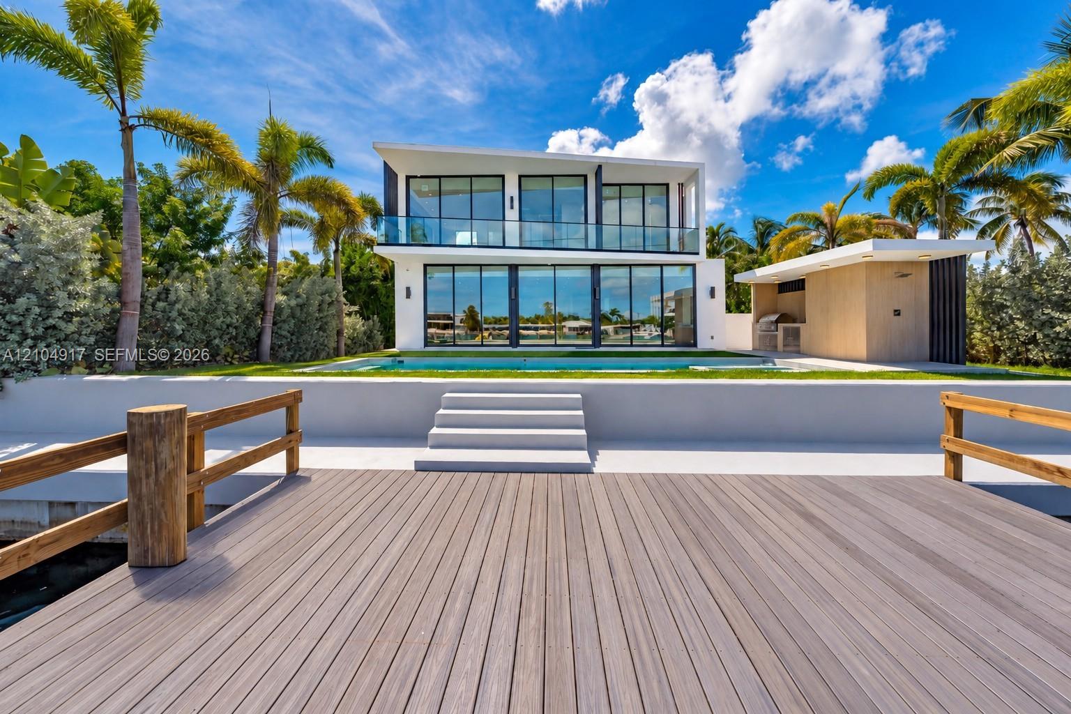 271 N Shore Dr Miami Beach Fl Us 33141 8e3766e0003f6f0822e2fbec97e5330f