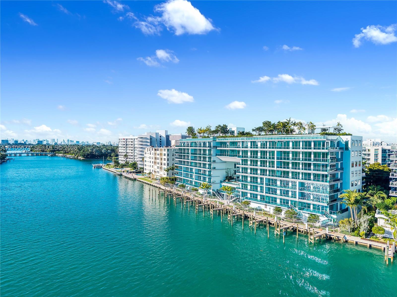 9201 E Bay Harbor Dr # 710