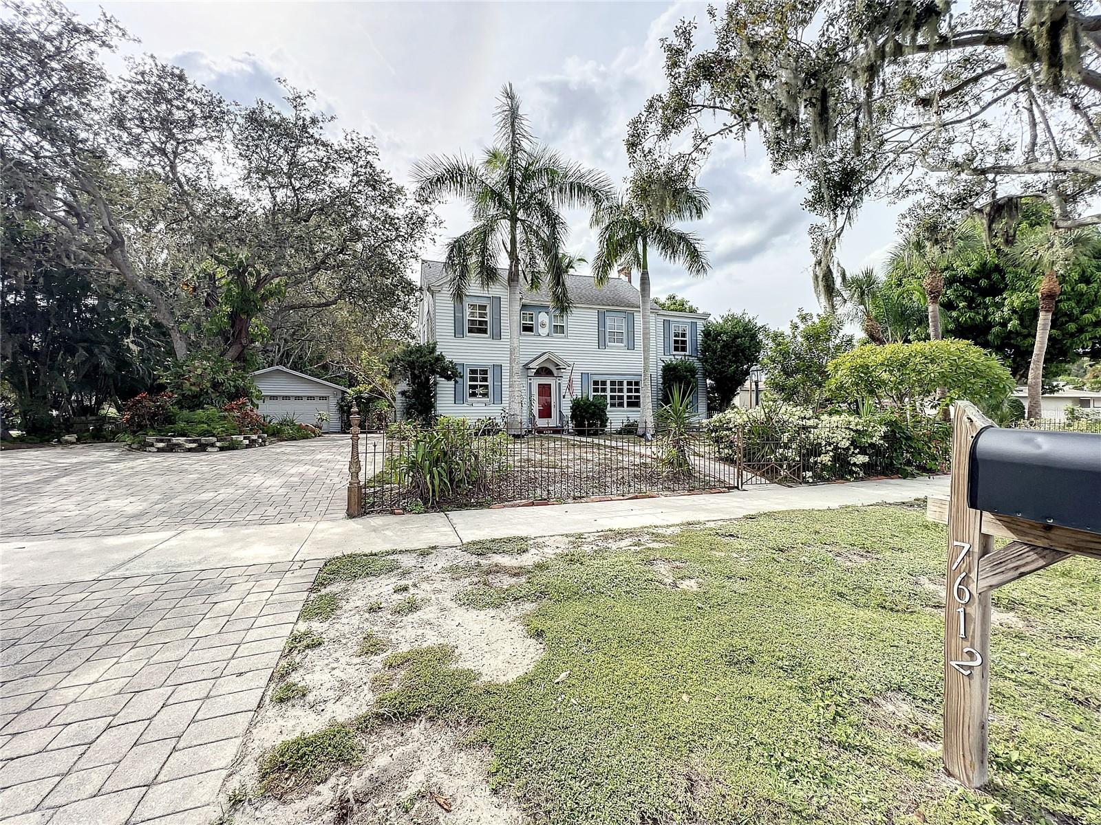 7612 WESTMORELAND DR