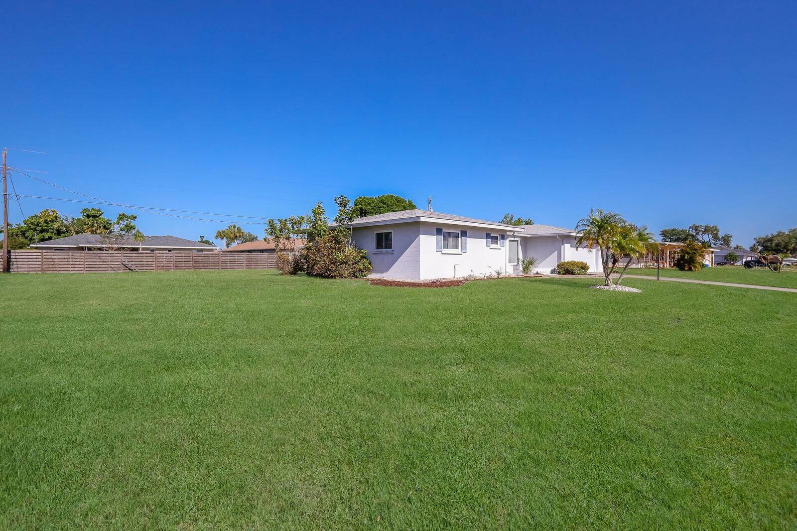 257 MOUNT VERNON DR