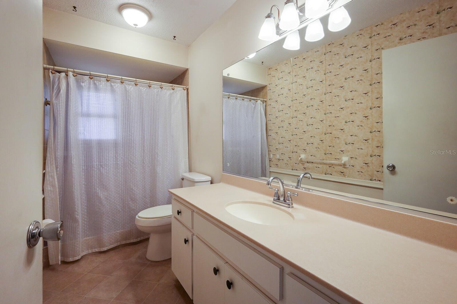 257 MOUNT VERNON DR
