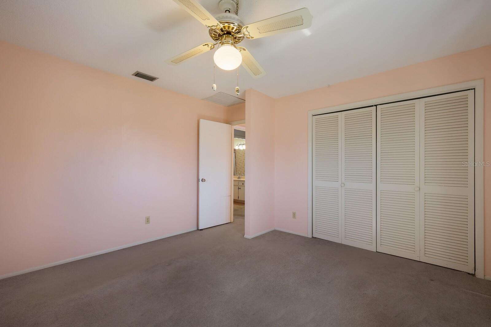 257 MOUNT VERNON DR