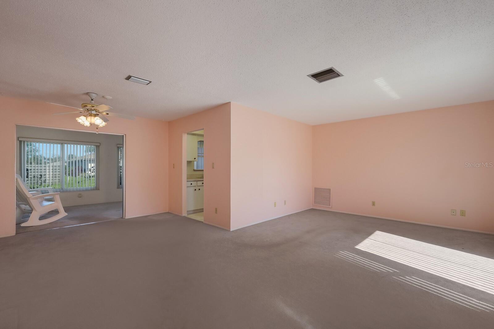 257 MOUNT VERNON DR