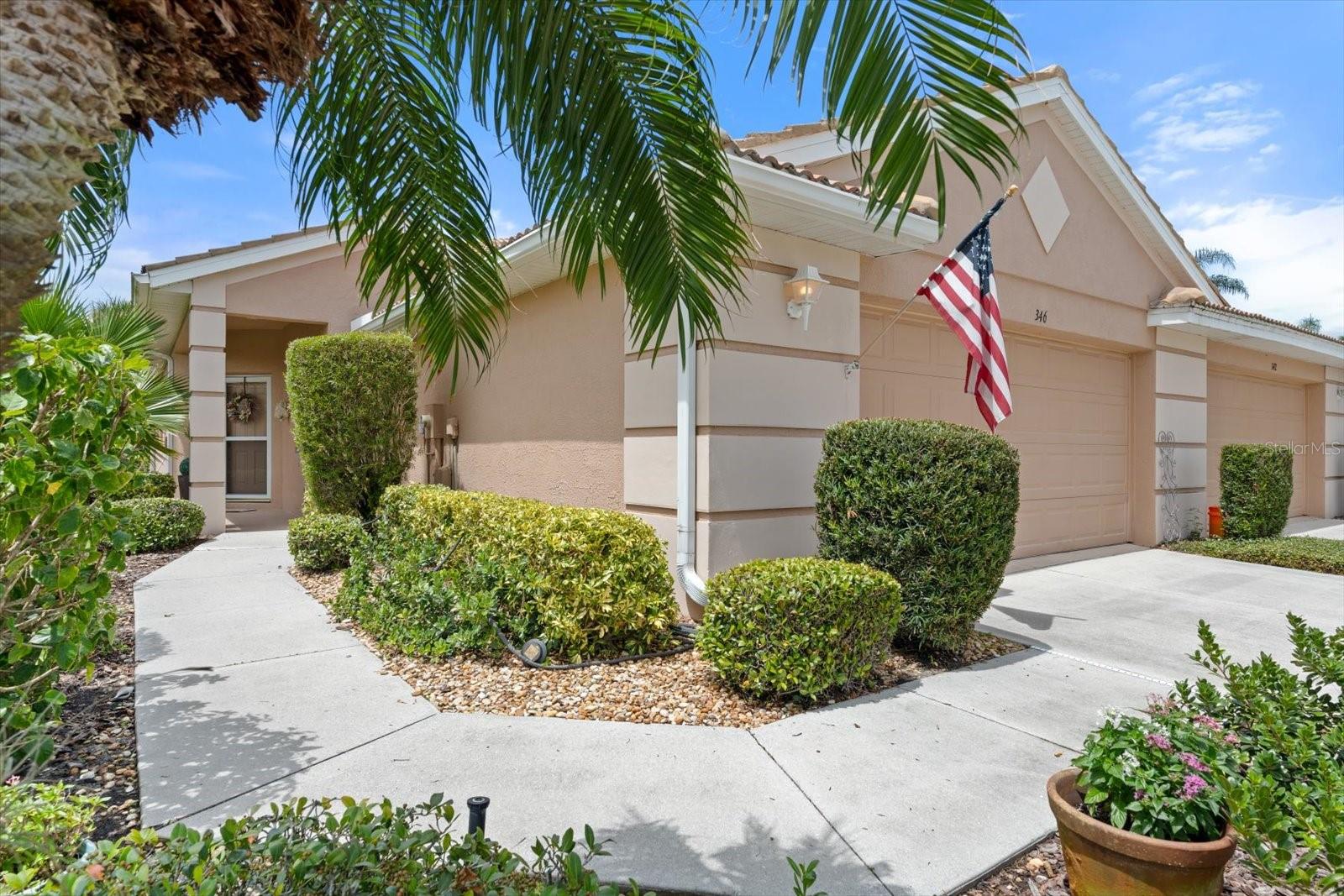 346 FAIRWAY ISLES LN