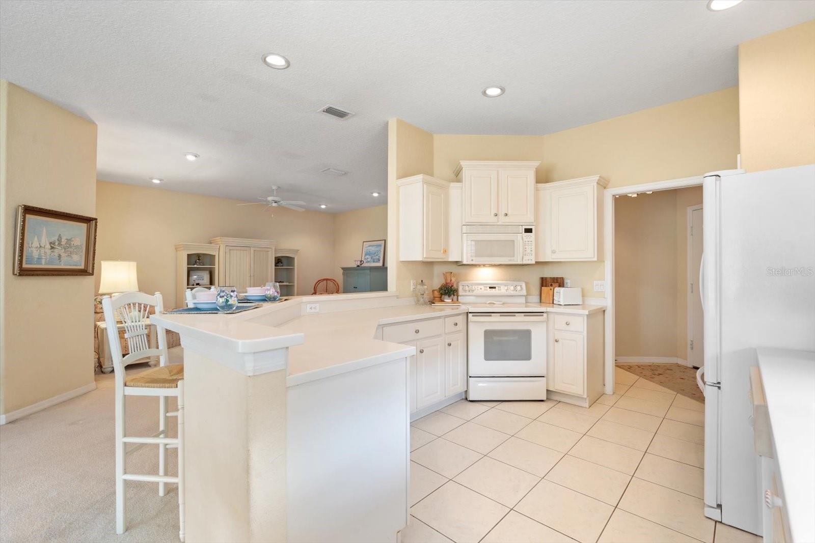 346 FAIRWAY ISLES LN