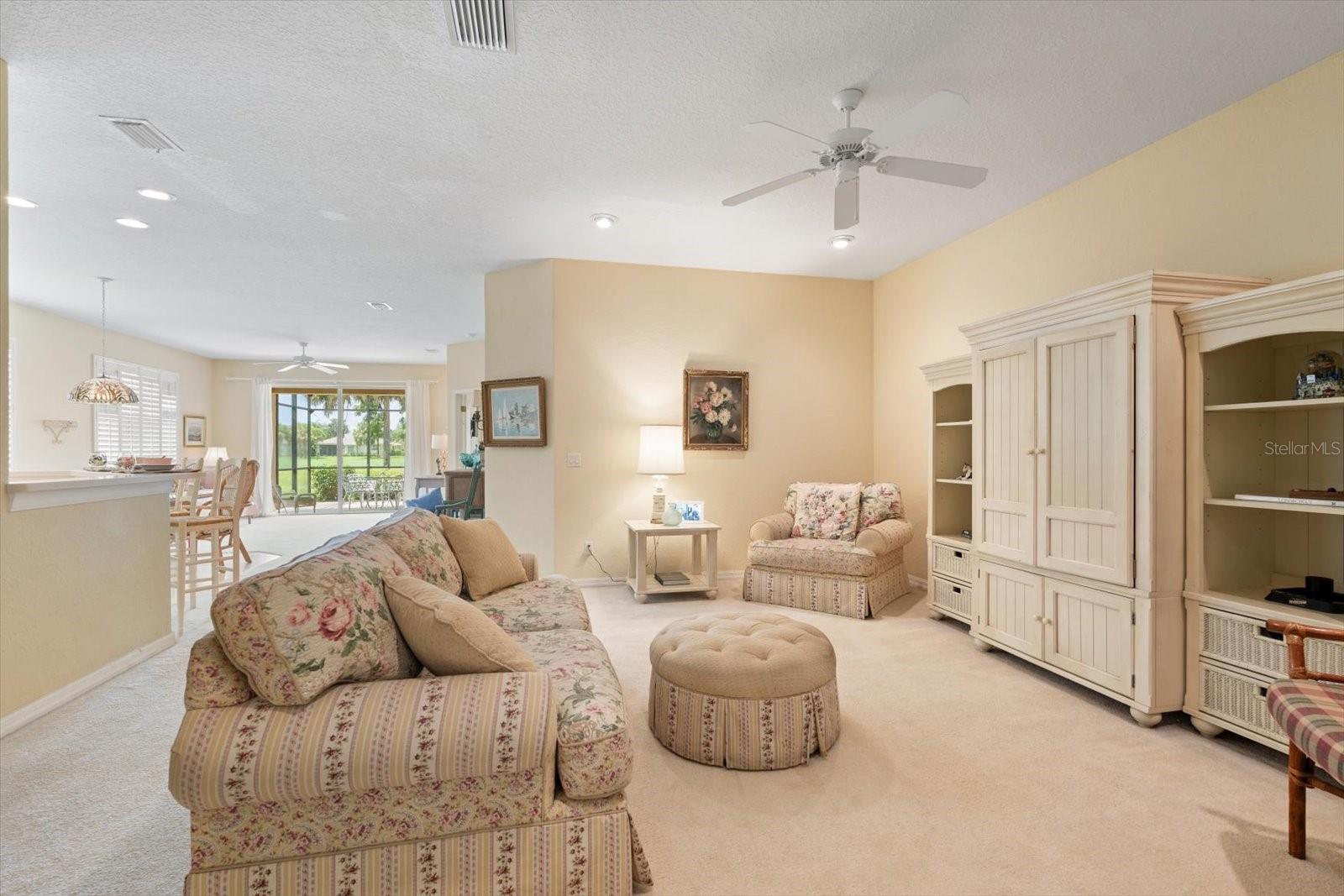 346 FAIRWAY ISLES LN