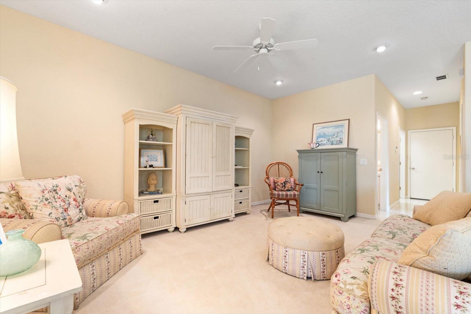 346 FAIRWAY ISLES LN