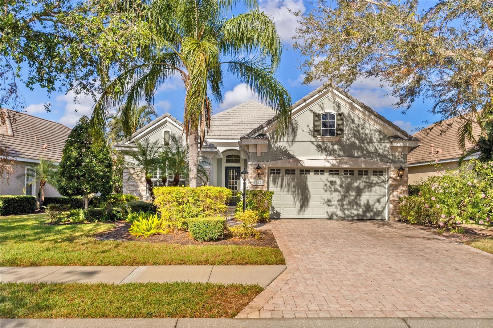 12121 THORNHILL CT