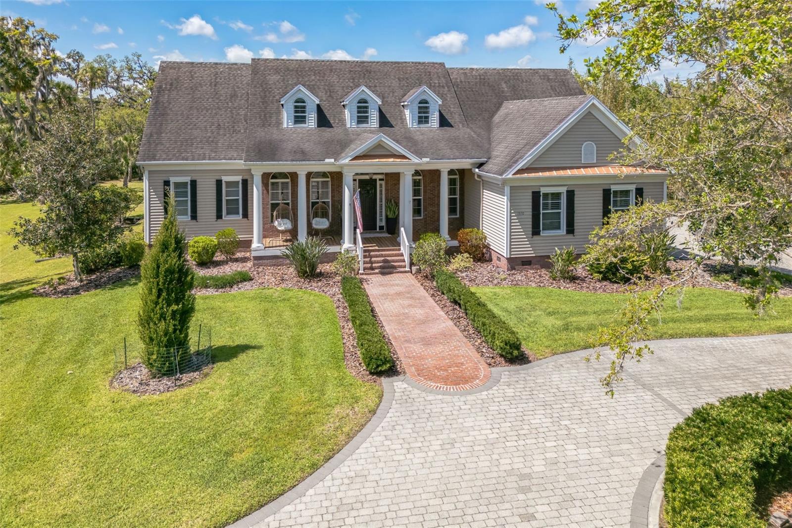 1570 OAKFORD RD