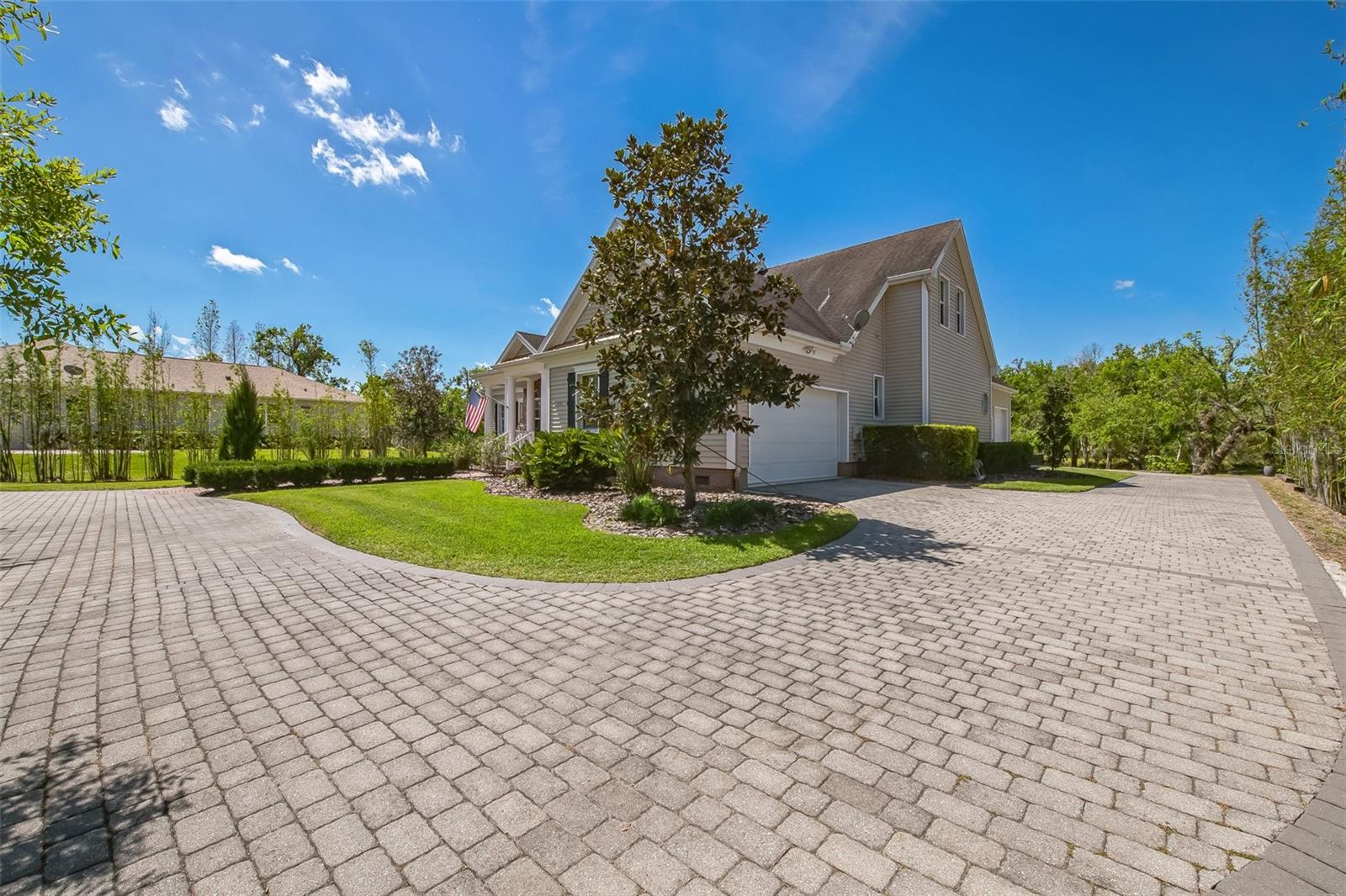 1570 OAKFORD RD