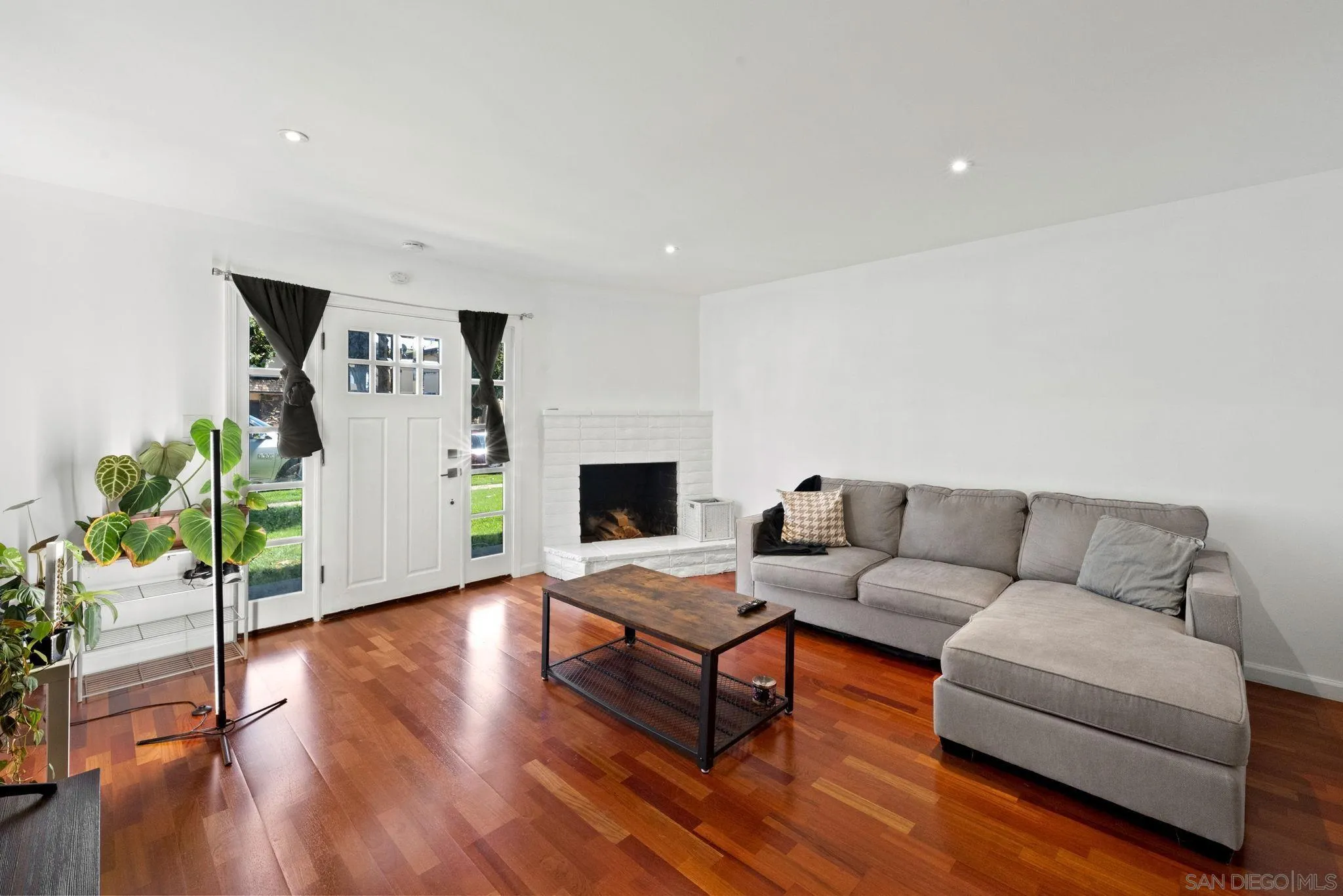 410 Woodlawn Ave Unit A