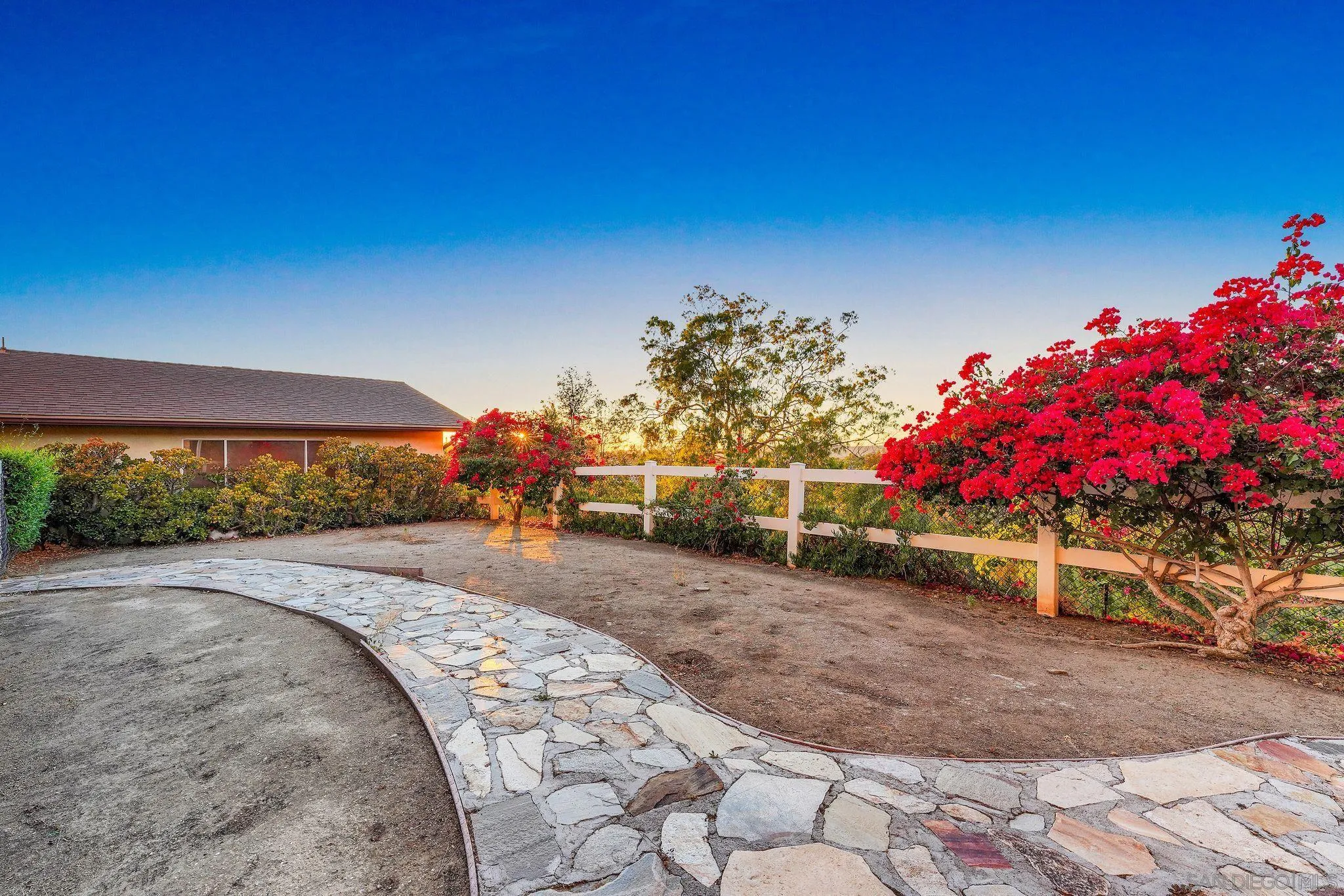 1206 Thistle Braes Ter
