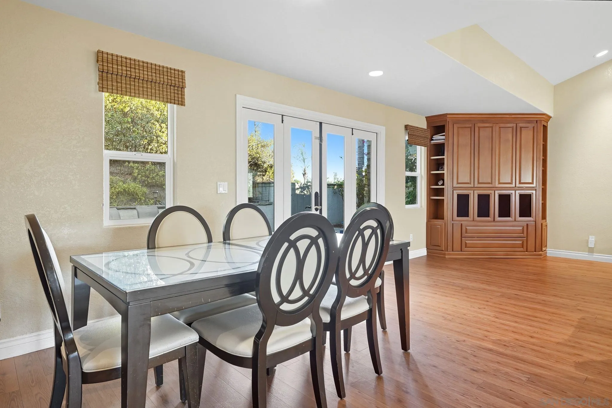 1206 Thistle Braes Ter