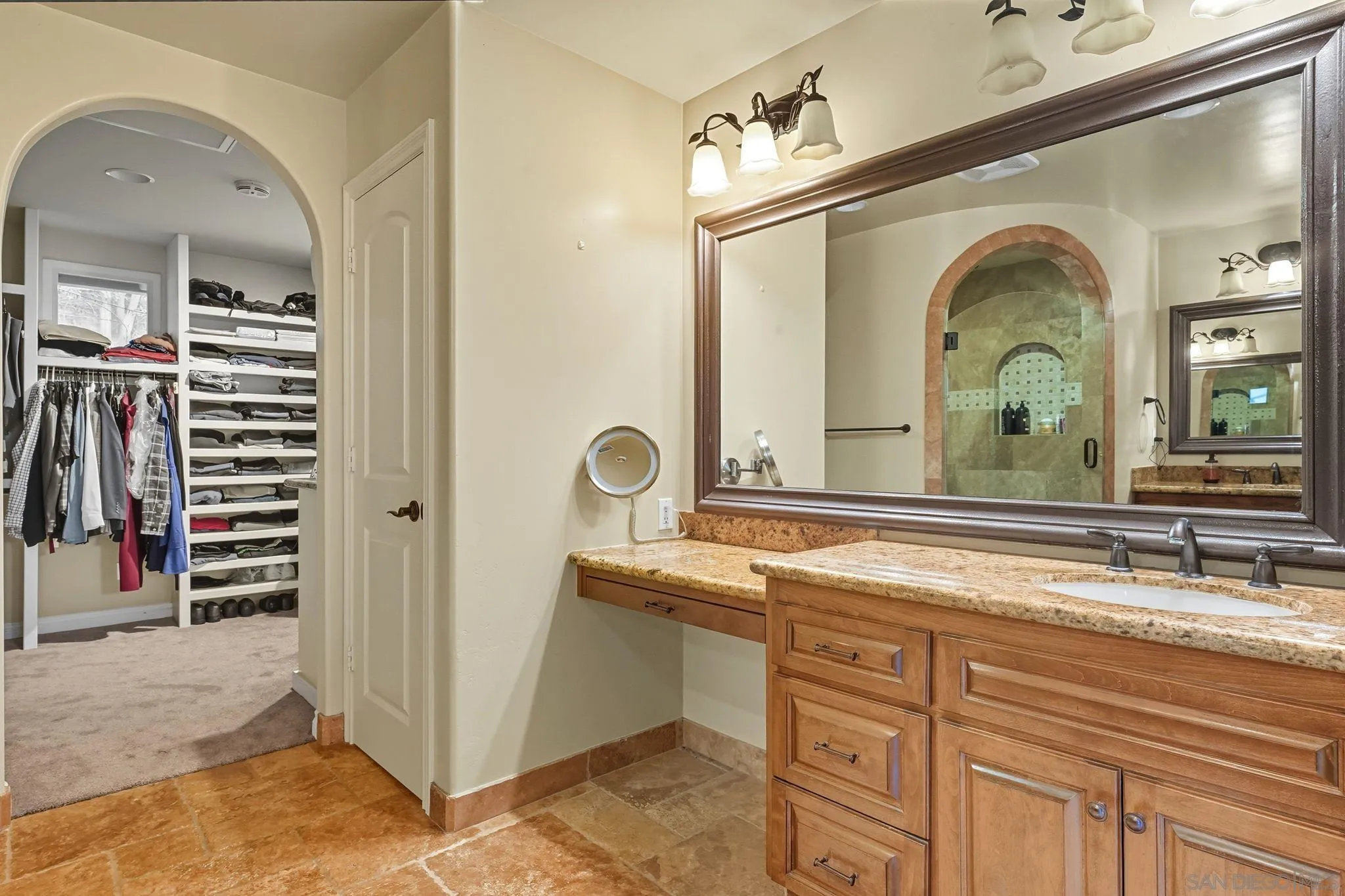 1206 Thistle Braes Ter