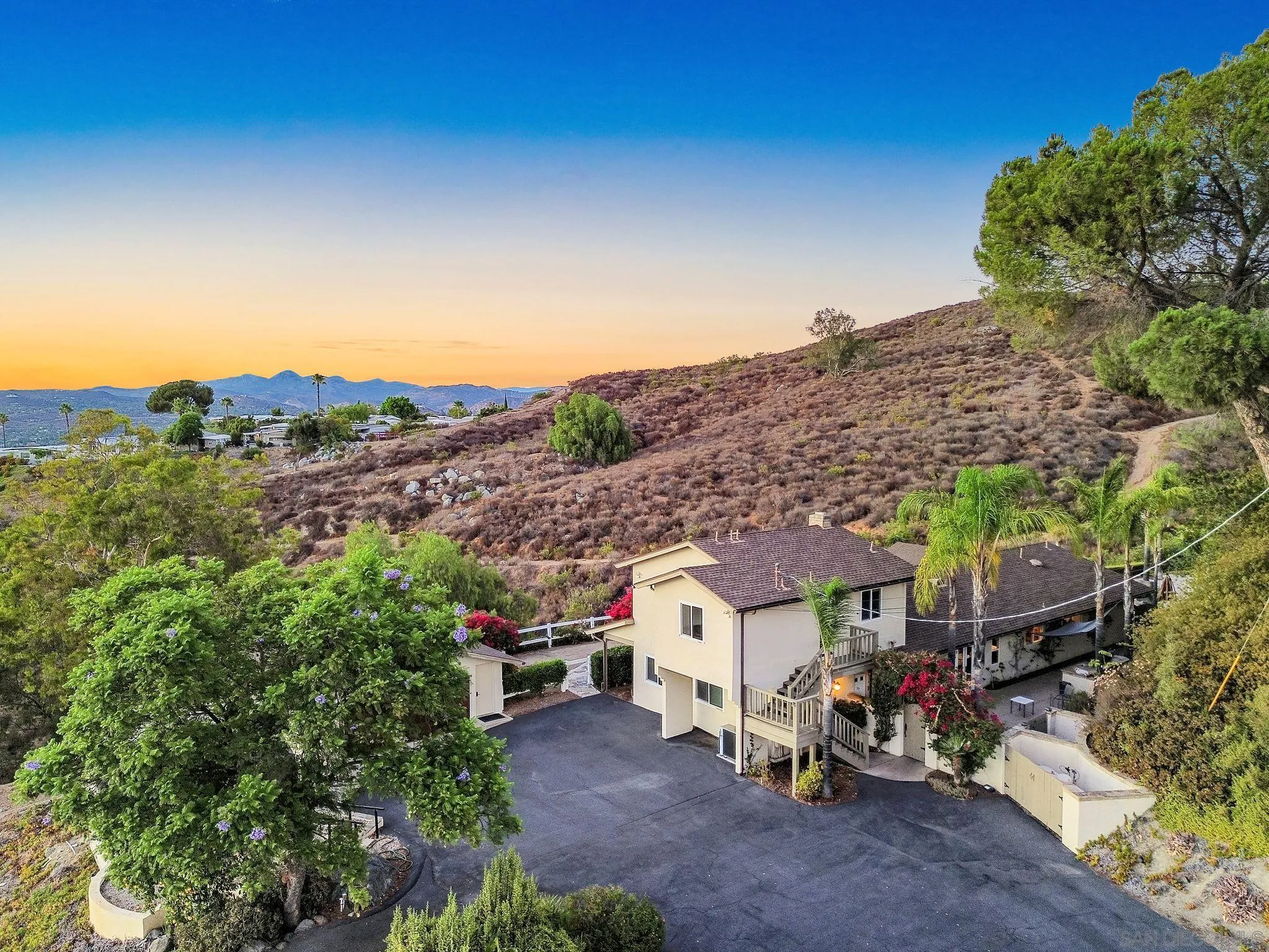 1206 Thistle Braes Ter