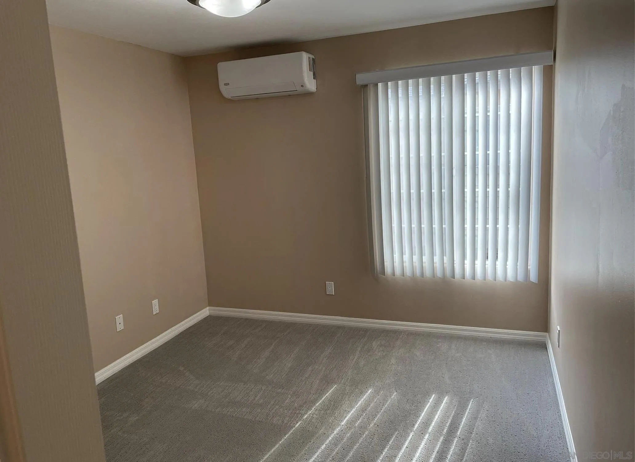 5252 Balboa Arms Dr Unit 280