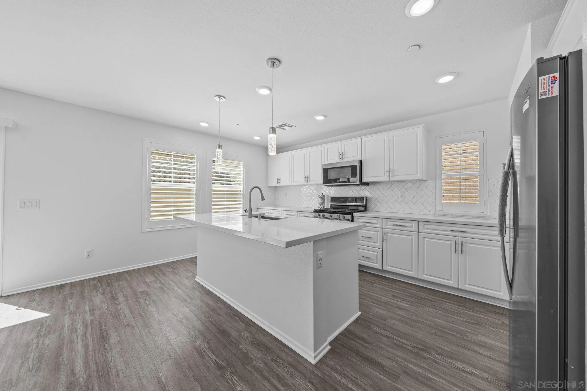 41917 Zafra St