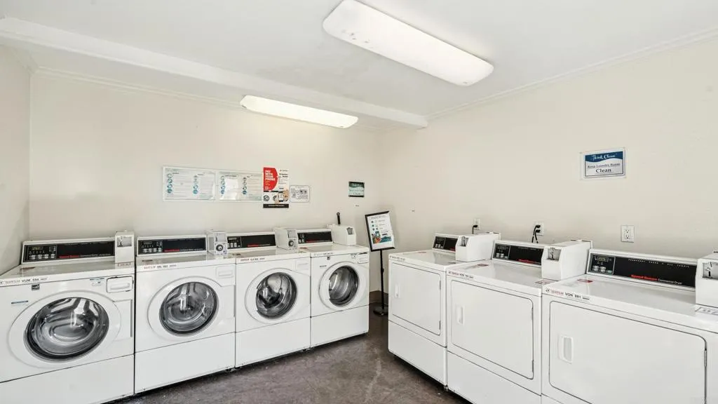 830 Broadway Unit 8
