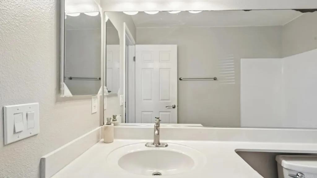 830 Broadway Unit 8