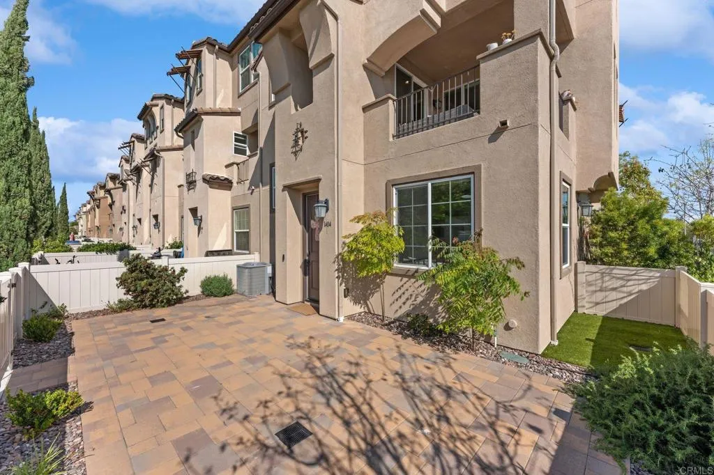 1404 Santa Victoria Road Unit 1