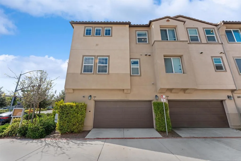 1404 Santa Victoria Road Unit 1