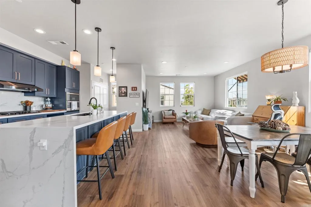 1404 Santa Victoria Road Unit 1