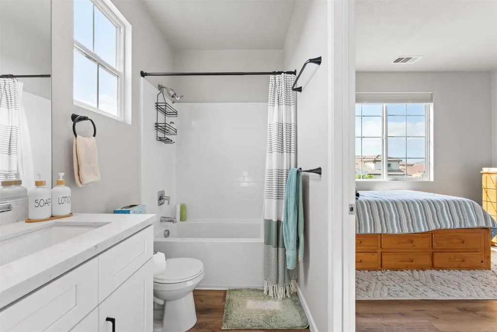 1404 Santa Victoria Road Unit 1