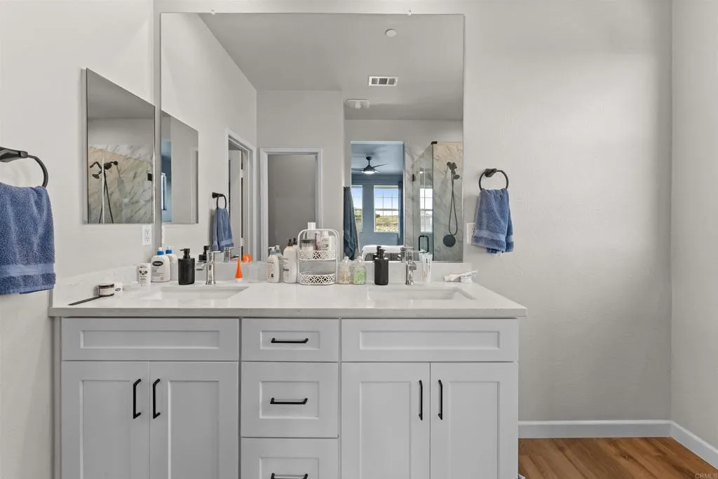 1404 Santa Victoria Road Unit 1